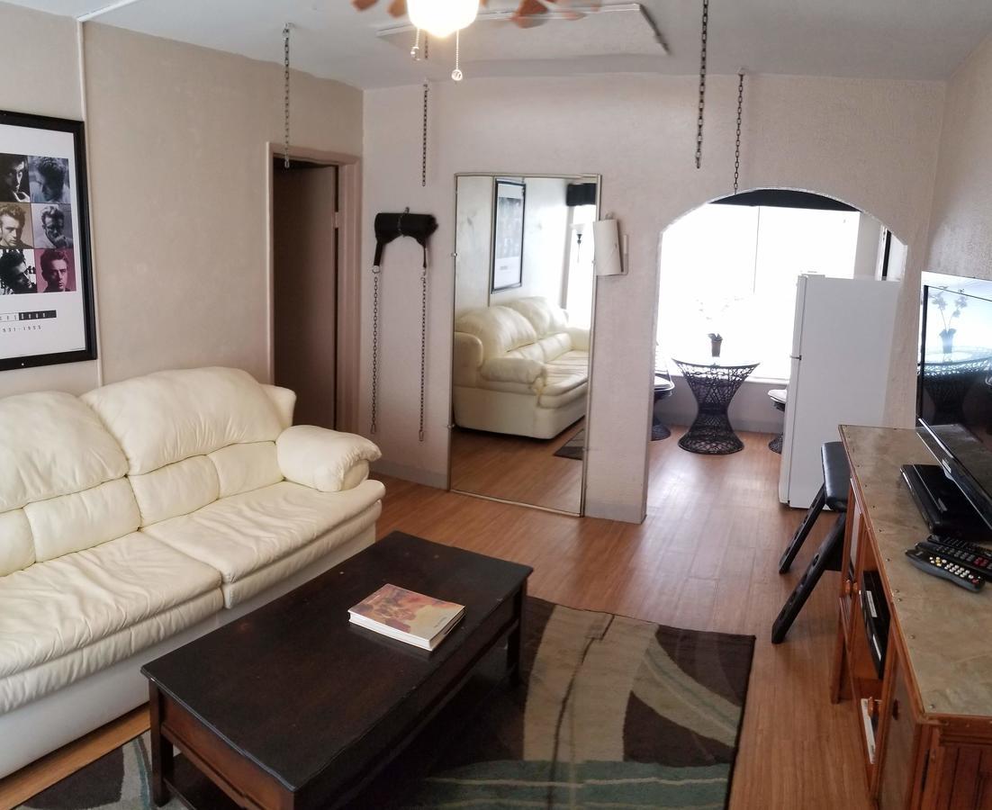 Hotel Leather Guest House-gay Male Only Fort Lauderdale